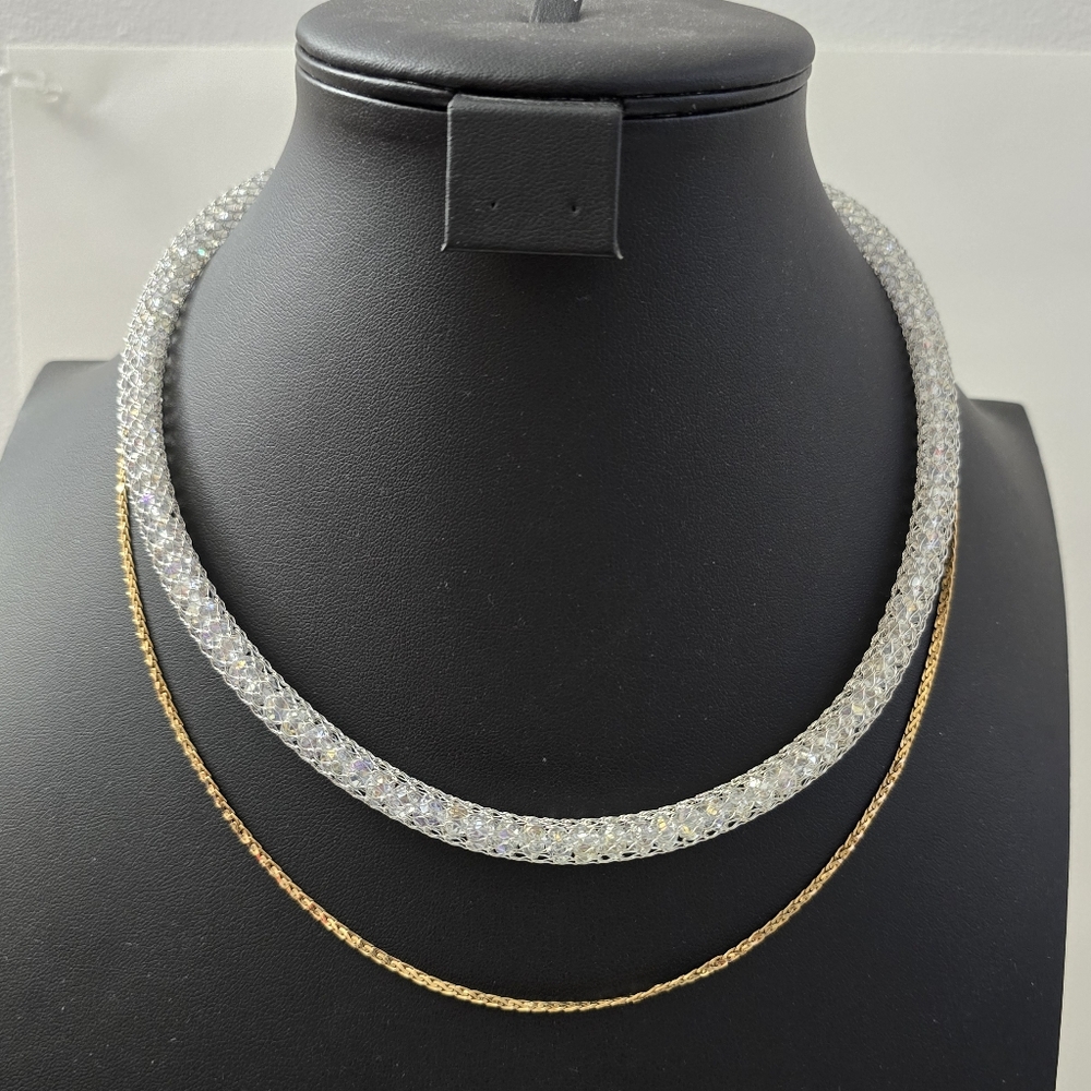 Elegant Silver Mesh Necklace